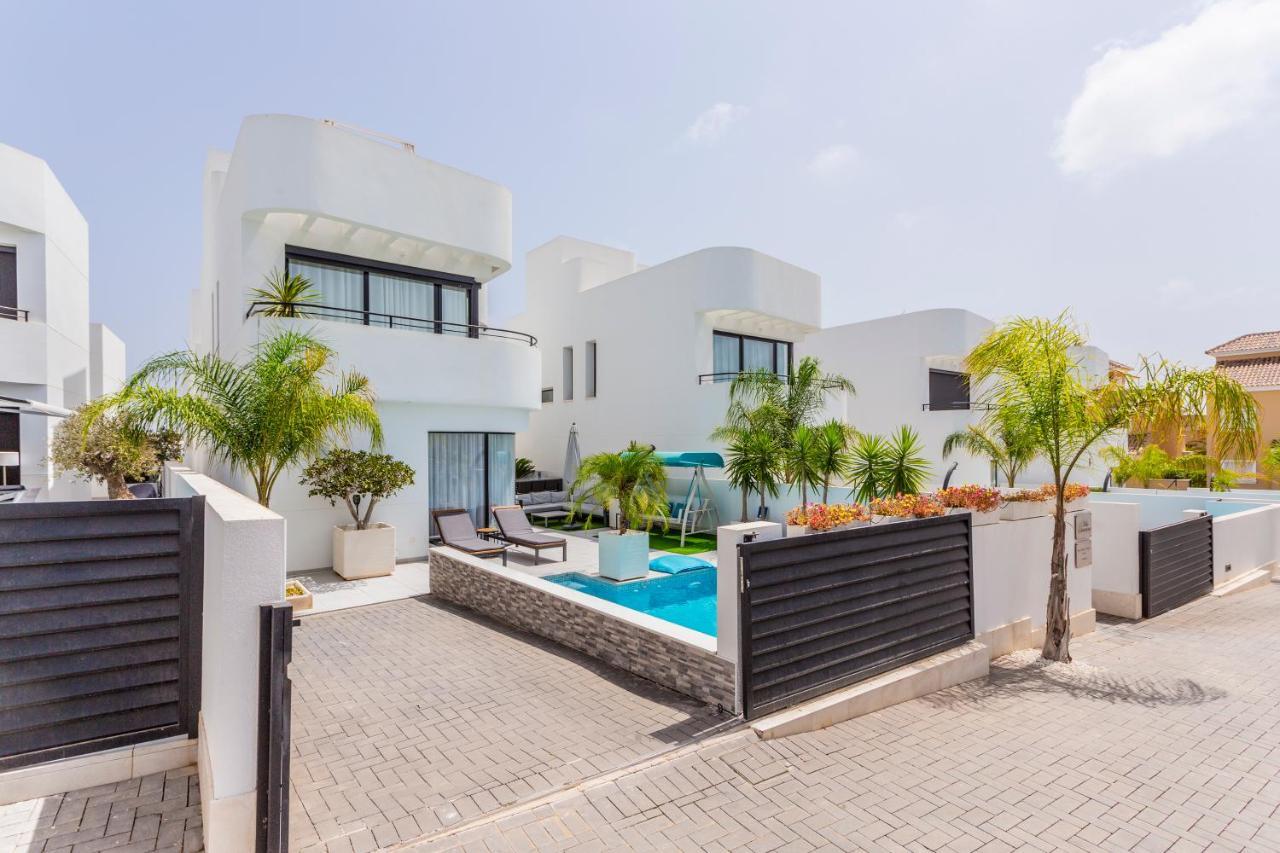 Stylish Villa 2018,Pool,3B.R.Wifi,Netflix San Fulgencio Εξωτερικό φωτογραφία