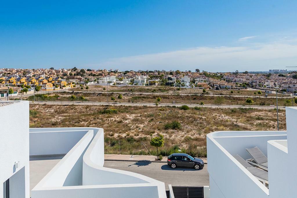Stylish Villa 2018,Pool,3B.R.Wifi,Netflix San Fulgencio Εξωτερικό φωτογραφία